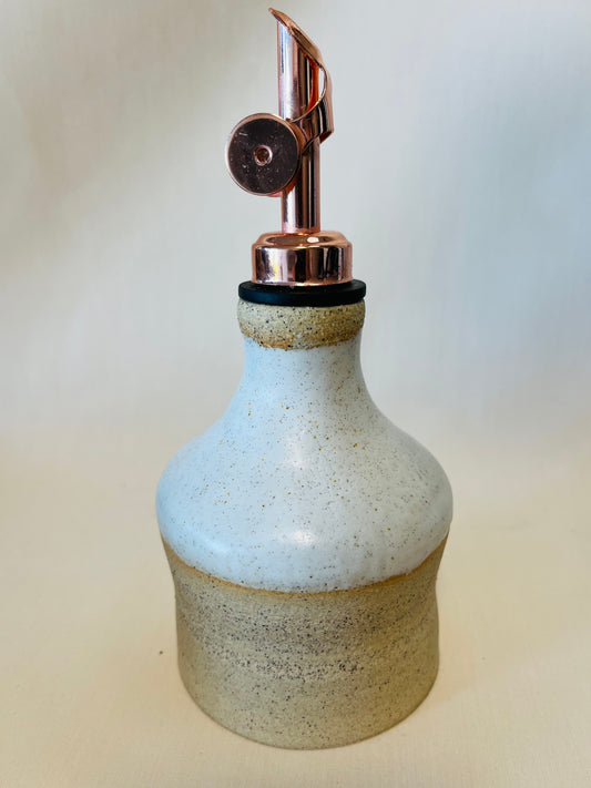 Drizzle Pourer (curved neck), howlite glaze