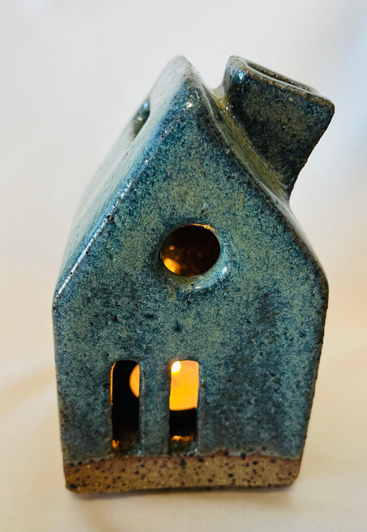 Tea light Cottage, amazonite glaze