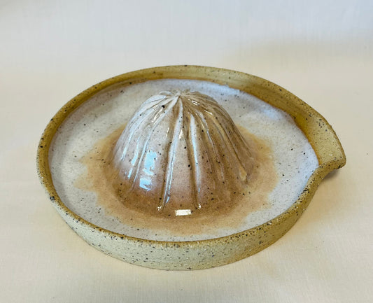 Citrus Juicer, howlite and coral glaze