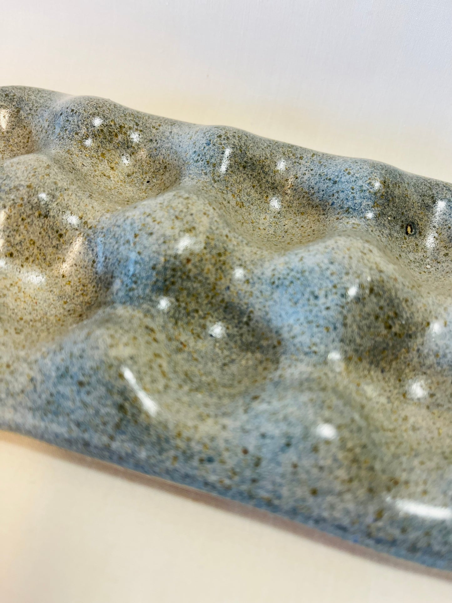 Hold the Dozen (12 Egg Tray), galenta glaze