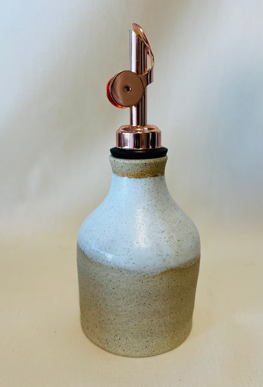 Drizzle Pourer (tapered neck), howlite glaze