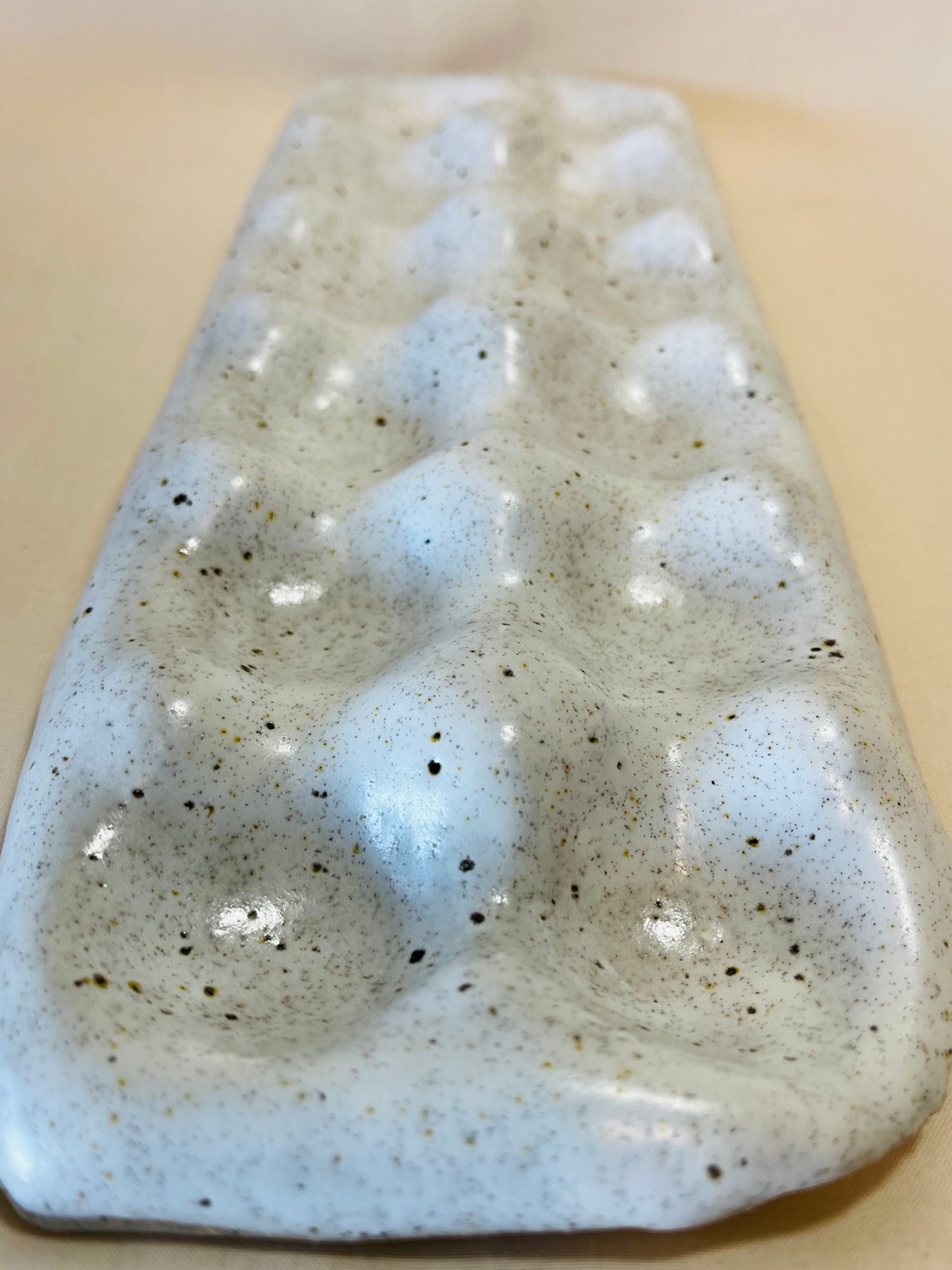 Hold the Dozen (12 Egg Tray), howlite glaze