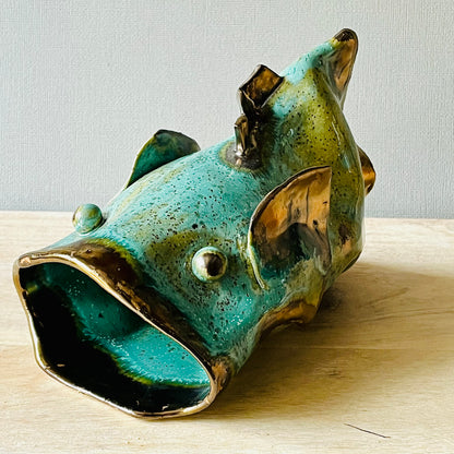 Golden Lipped Fish Sculpture