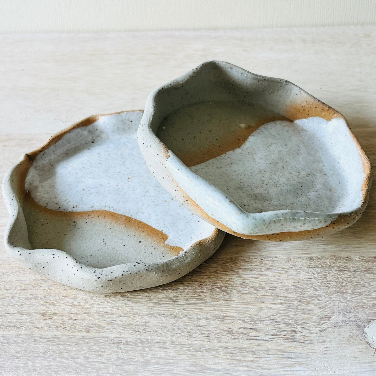 Trays & Trinket Dishes - Speckled White