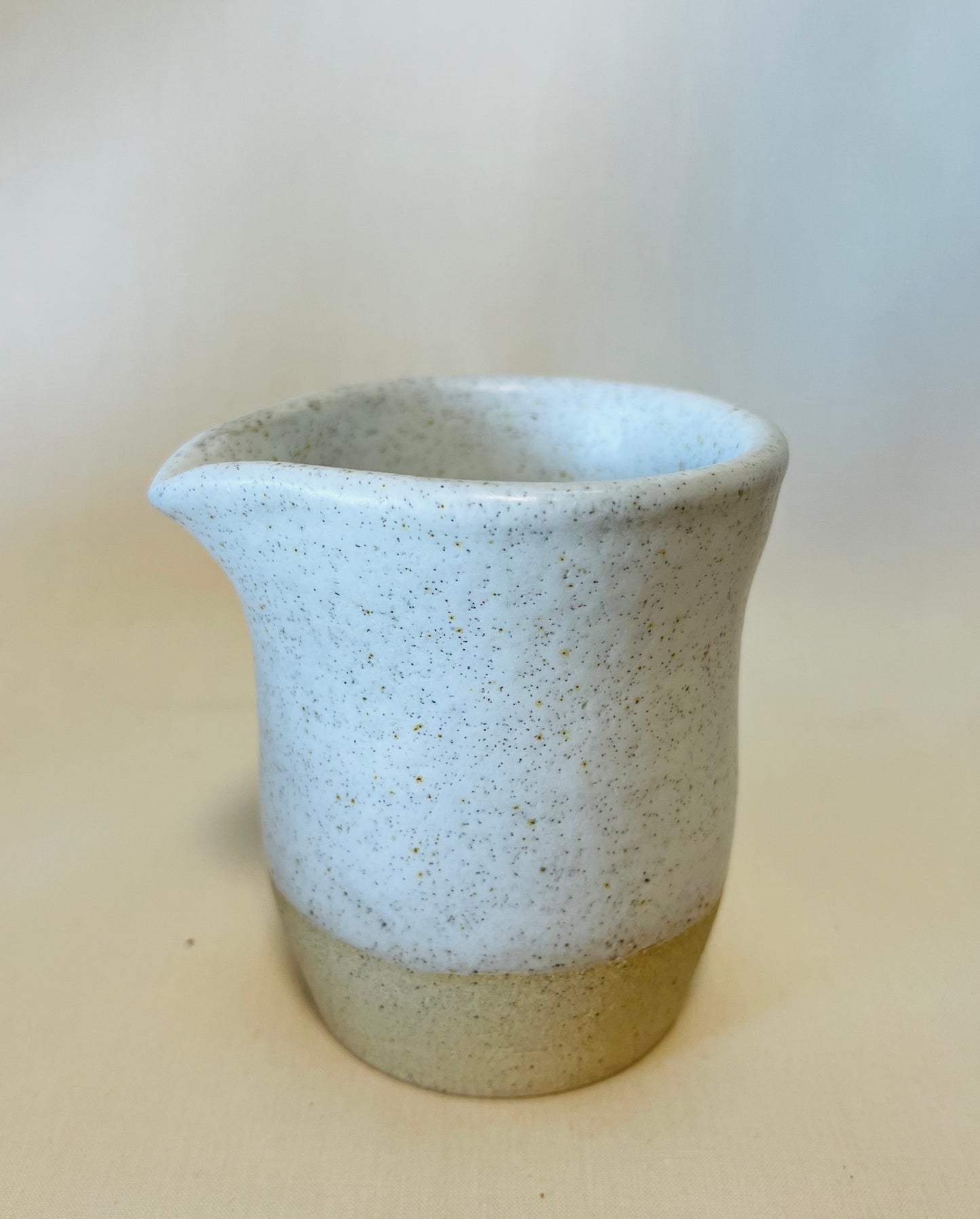 Palm Pour (petite handless jug), howlite glaze