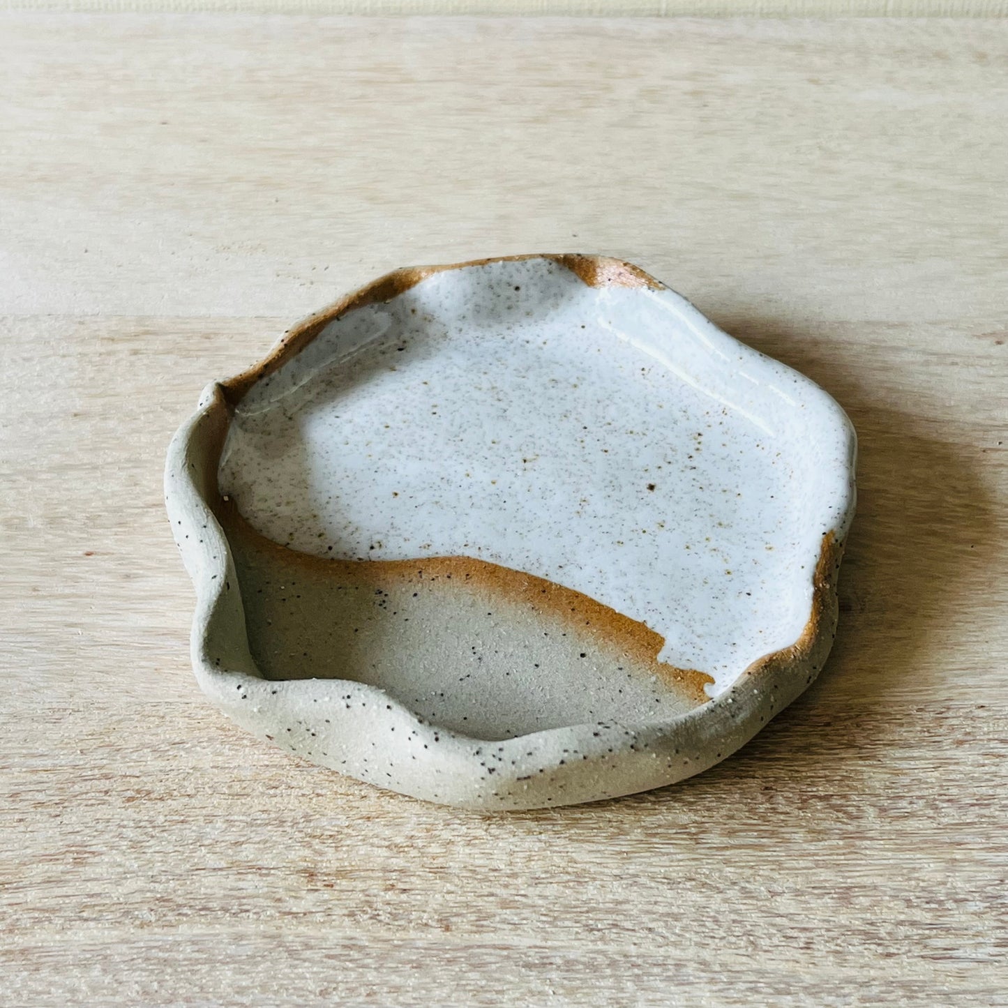 Trays & Trinket Dishes - Speckled White