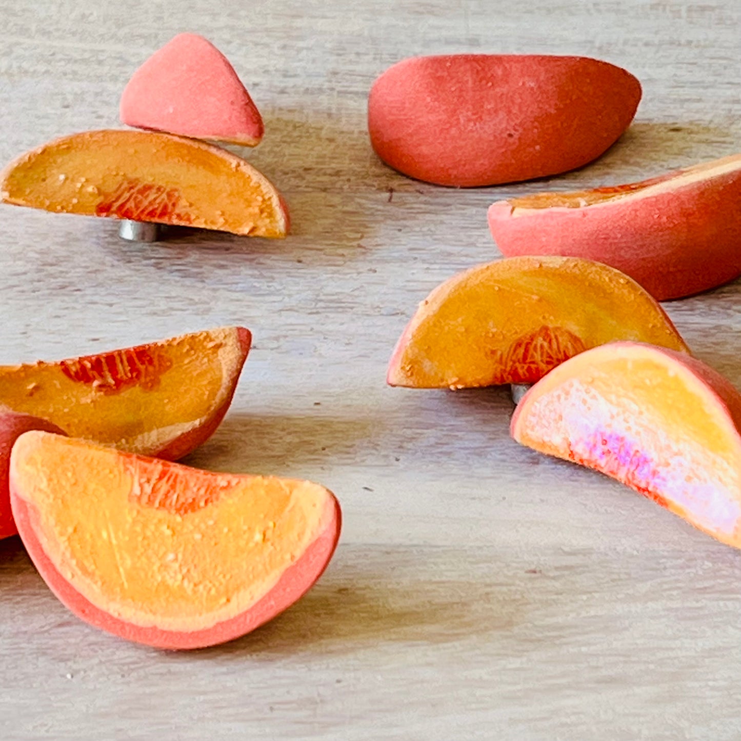 Peach Magnets